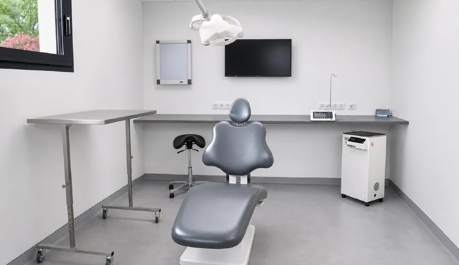 Salle de chirurgie — Cabinet La Dent Saine